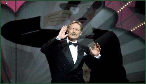 Richard Chamberlain's Current Relationship Status Revealed